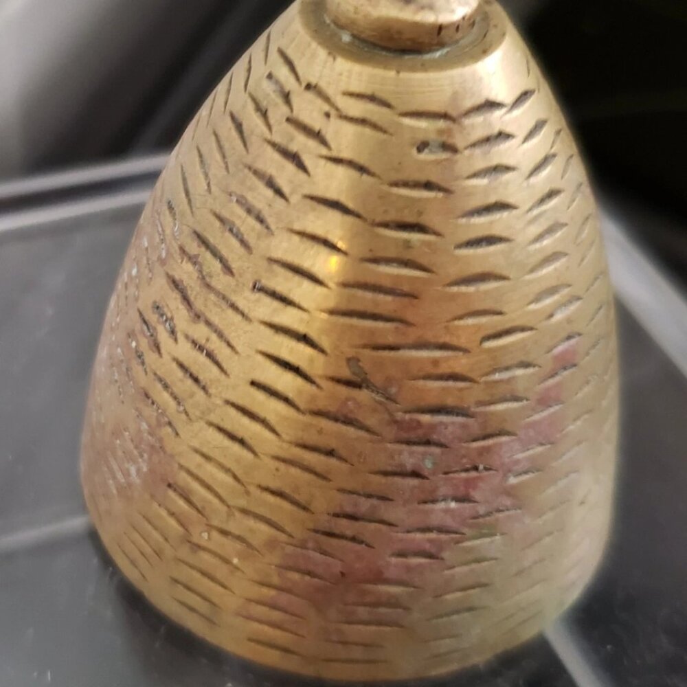 4/$20 Vintage Wood Brass Bell Engraved Dash Pattern India Indian H549 Handbell - Picture 13 of 16